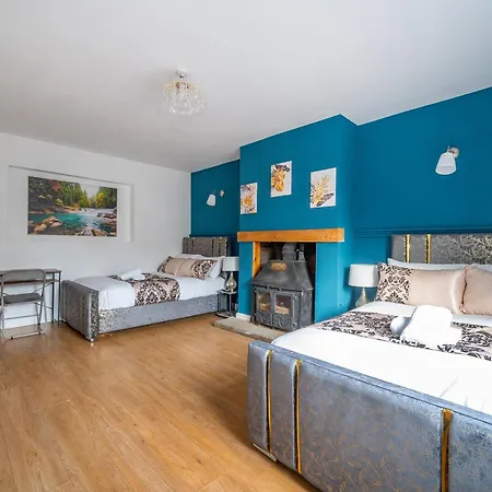 *rd98bl* For Your Relaxed & Cosy + Free Parking + Free Fast Wifi * Проживание в семье