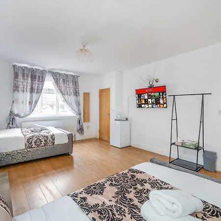*rd98bl* For Your Relaxed & Cosy + Free Parking + Free Fast Wifi * * Лидс
