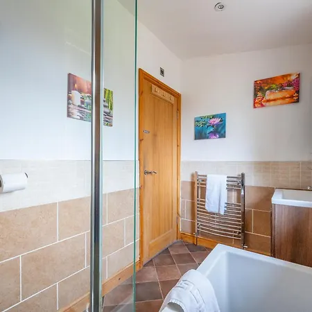 Accommodatie bij particulieren *rd98bl* For Your Relaxed & Cosy + Free Parking + Free Fast Wifi * *