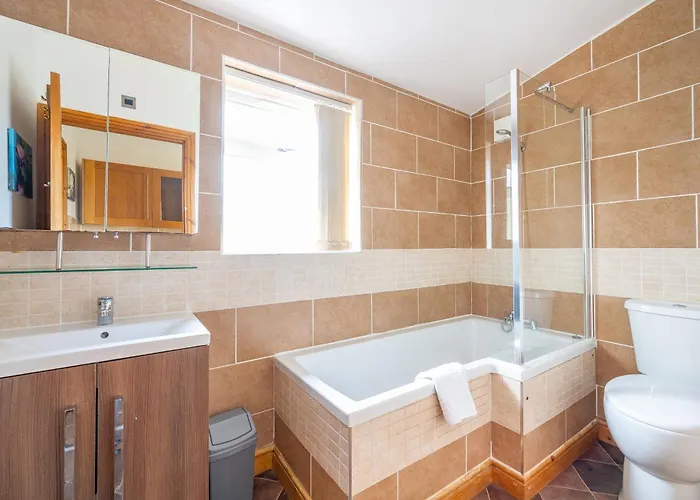 *rd98bl* For Your Relaxed & Cosy + Free Parking + Free Fast Wifi *